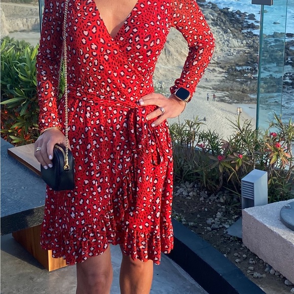 Sanctuary red ‘snake’ pattern dress - Picture 3 of 9